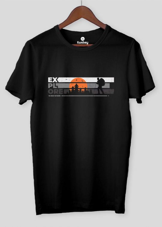 Explore the great outdoors Black Half Sleeve T-Shirt For Men