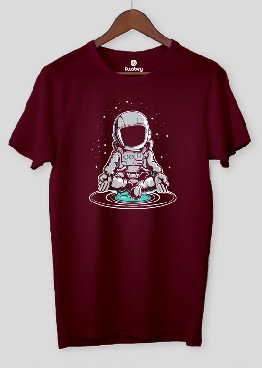 Astronaut Chill Maroon Half Sleeve T-Shirt For Men